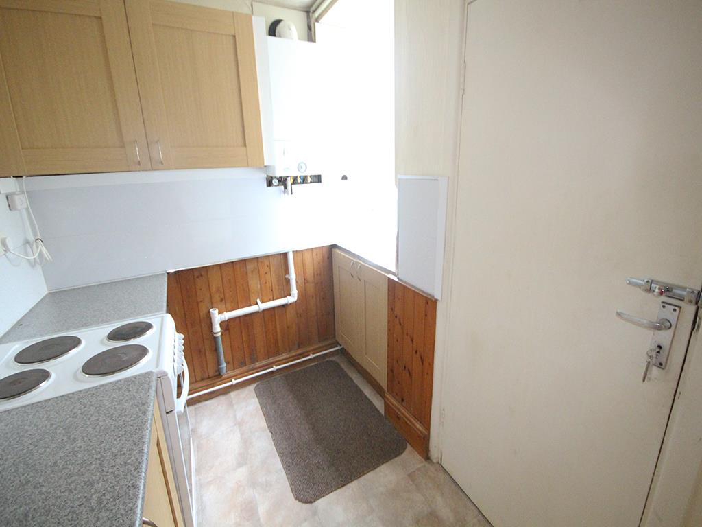 3 bedroom mid terrace house To Let in Colne - IMG_9653.JPG